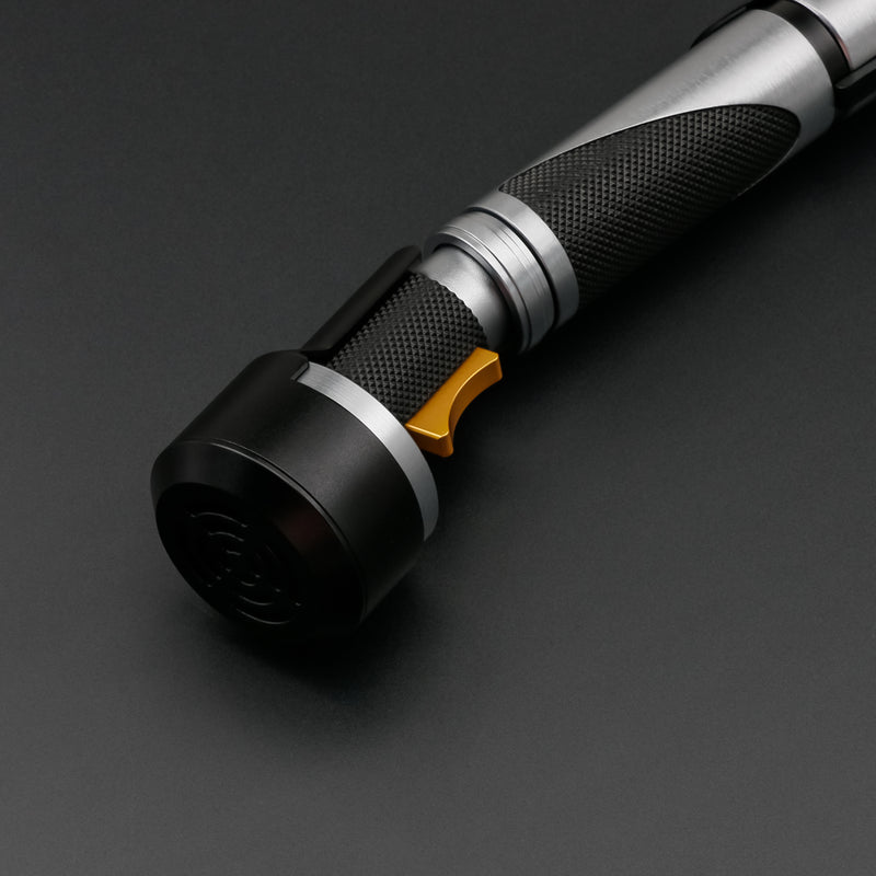 Count Dooku Jedi Duelling Lightsaber-8