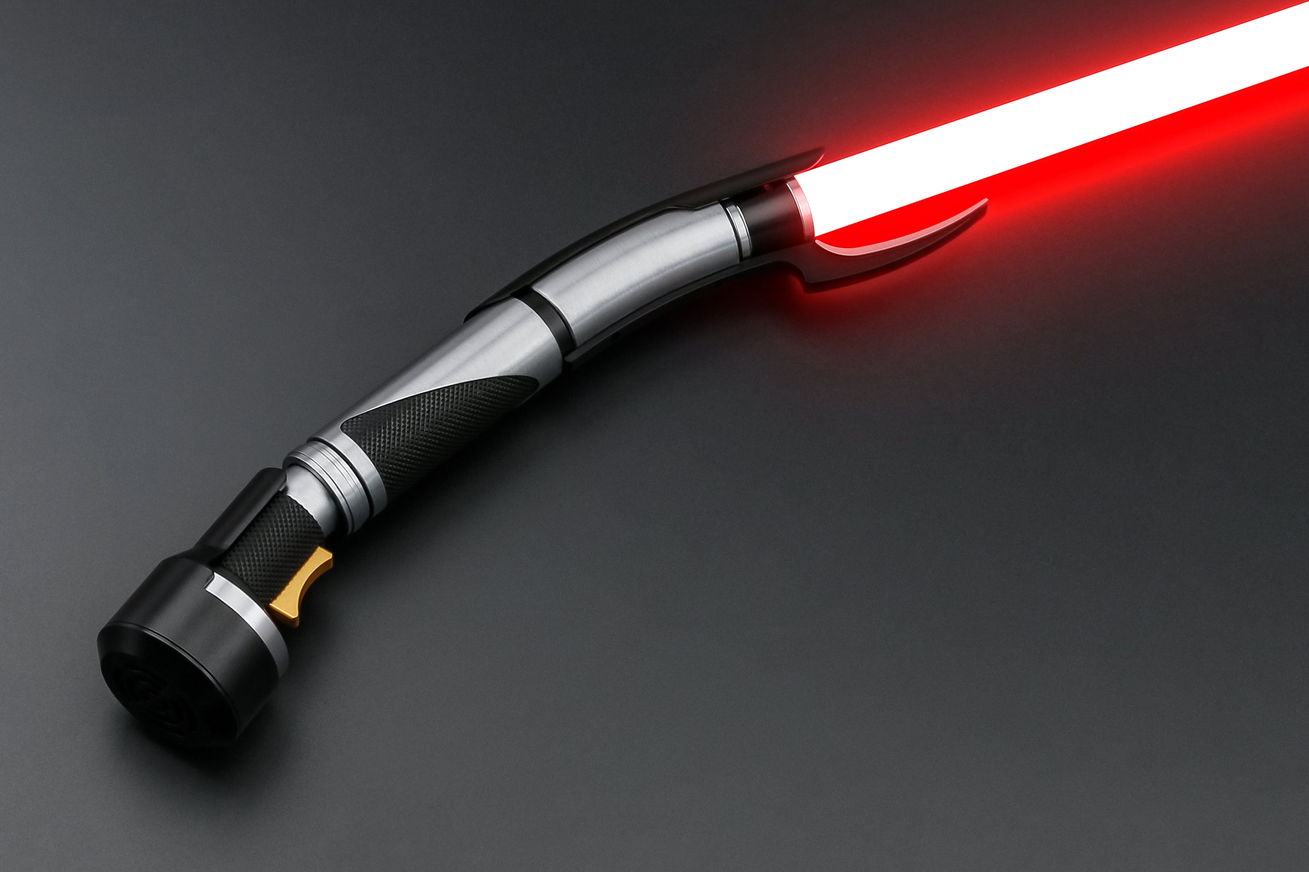 Count Dooku Jedi Duelling Lightsaber-12