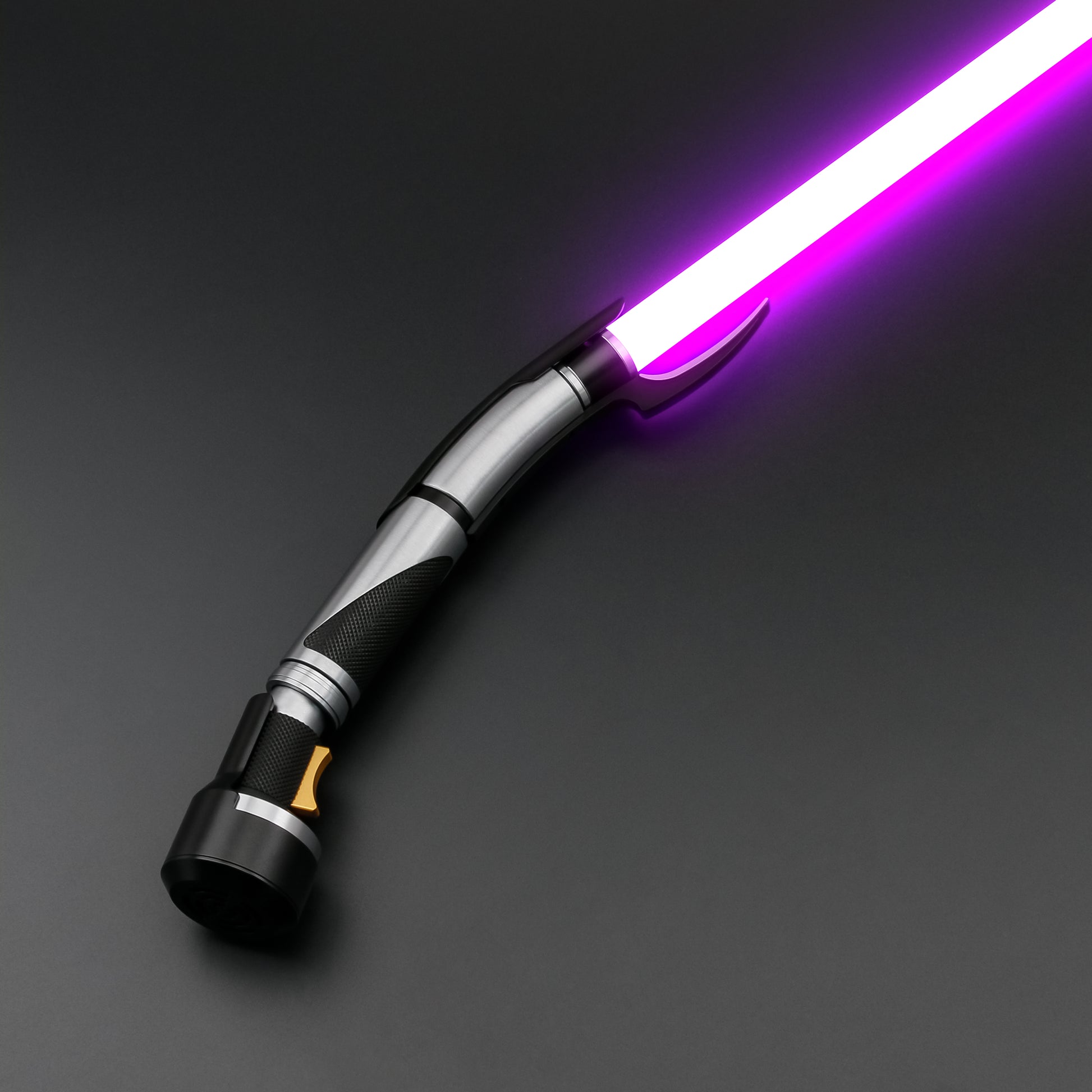Count Dooku Jedi Duelling Lightsaber-1