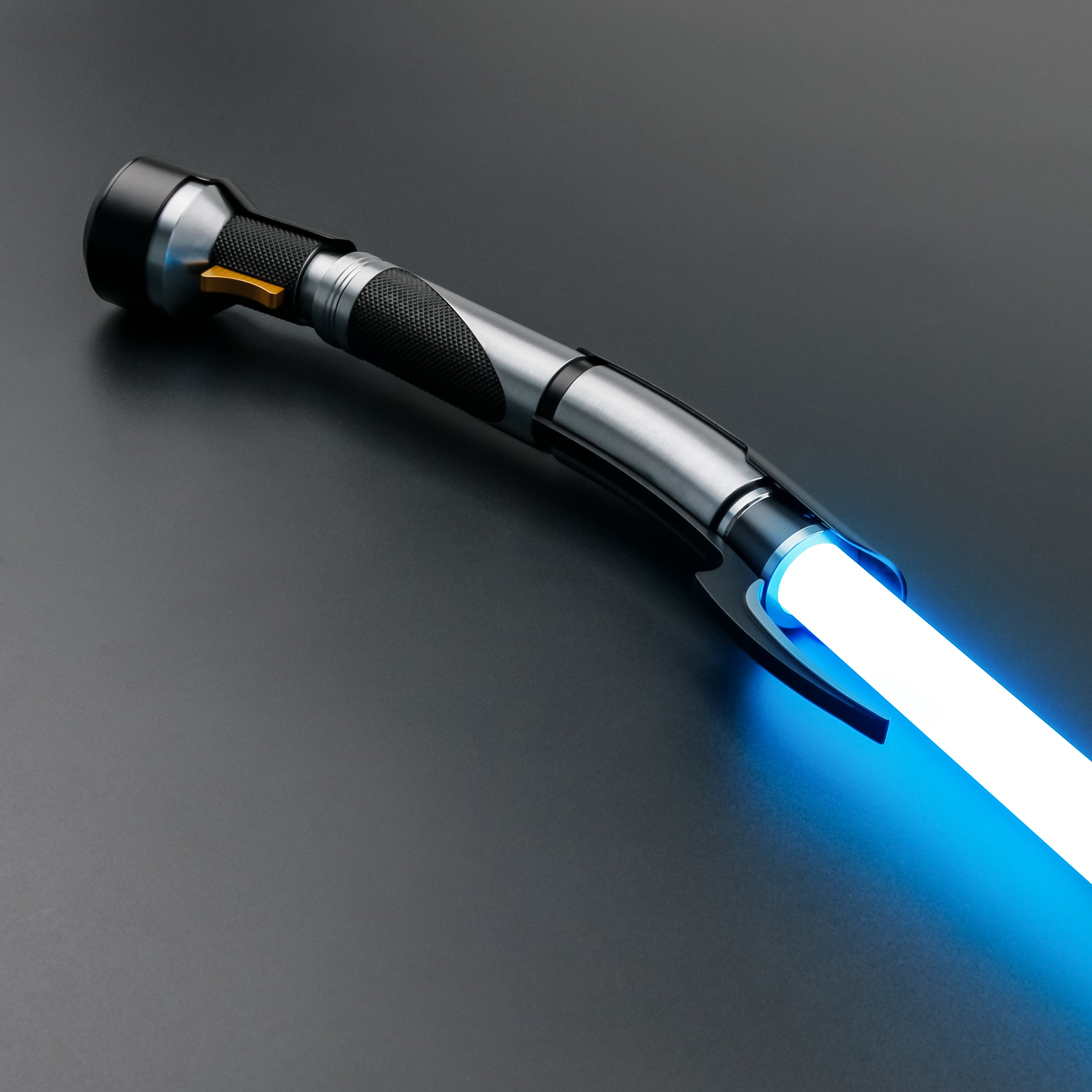 Count Dooku Jedi Duelling Lightsaber-13
