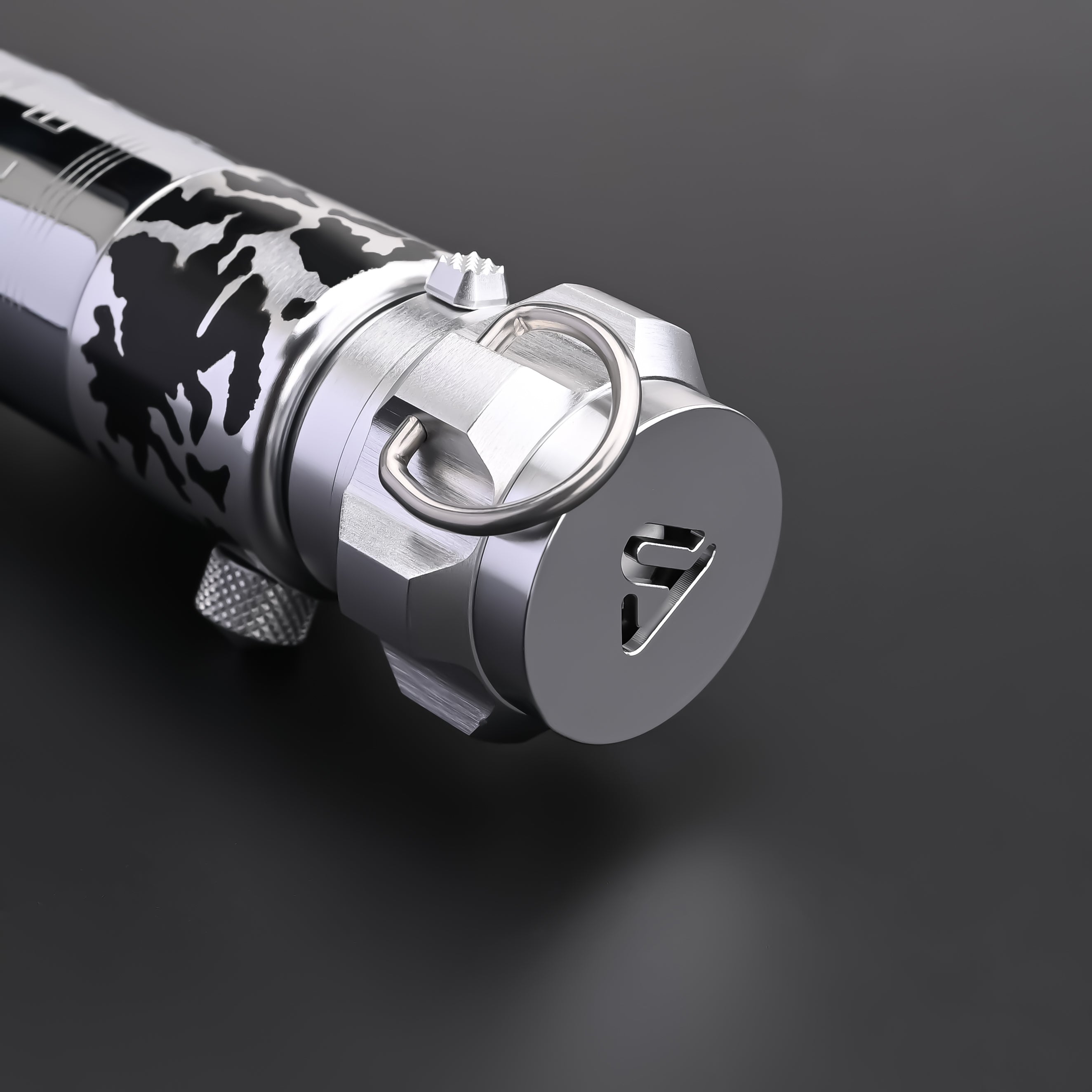 Luke Skywalker V2 weathered Lightsaber-14