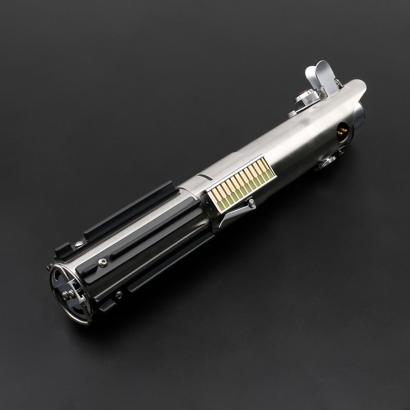 light saber / neopixel lightsaber / lightsabers uk / real lightsaber / realistic lightsaber / star wars lightsaber / lightsaber toy / star wars saber / lightsaber colors / black lightsaber / light sword star wars / luke skywalker lightsaber / luke lightsaber / Luke Skywalker EP7 Graflex Duelling Lightsaber