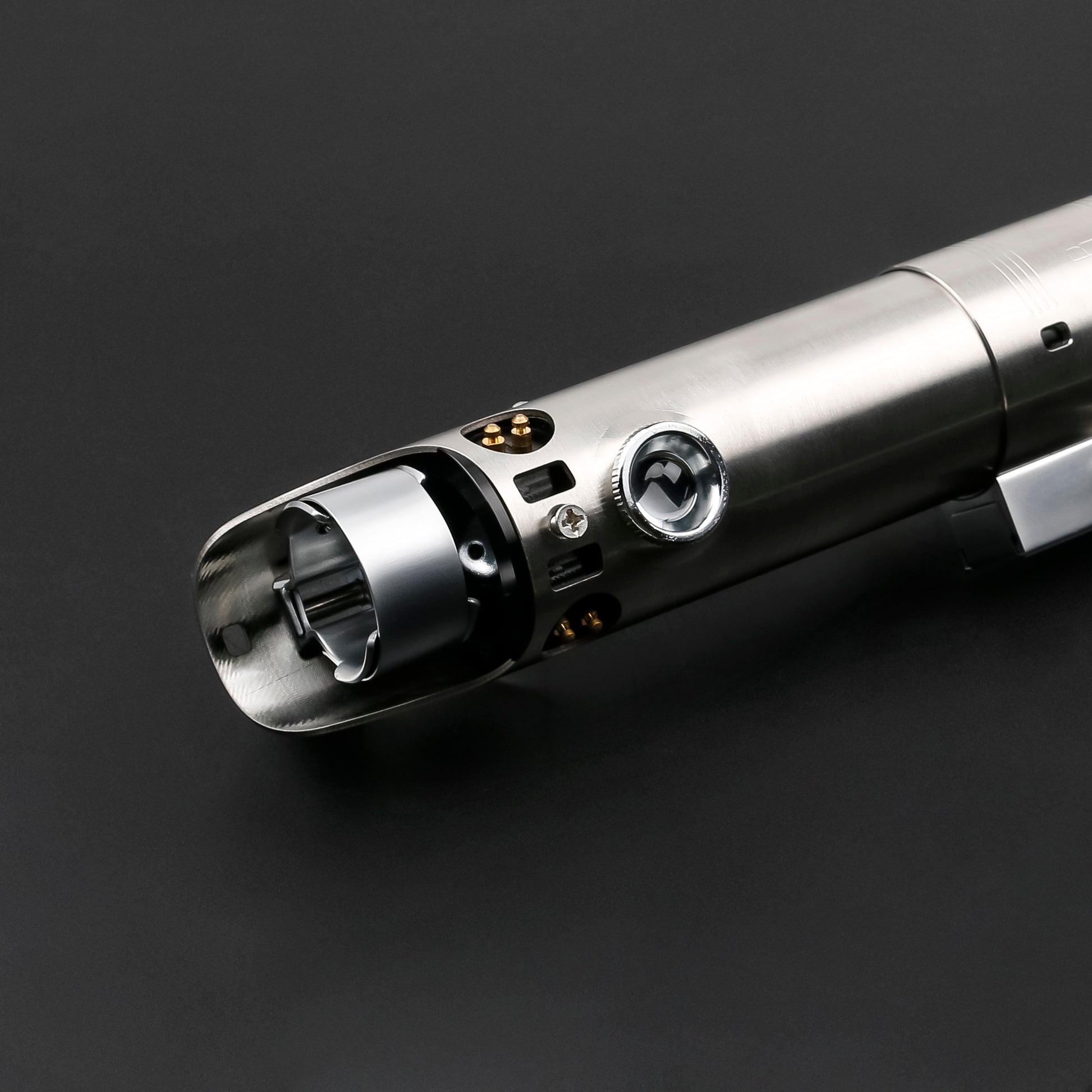 light saber / neopixel lightsaber / lightsabers uk / real lightsaber / realistic lightsaber / star wars lightsaber / lightsaber toy / star wars saber / lightsaber colors / black lightsaber / light sword star wars / luke skywalker lightsaber / luke lightsaber / Luke Skywalker EP7 Graflex Duelling Lightsaber