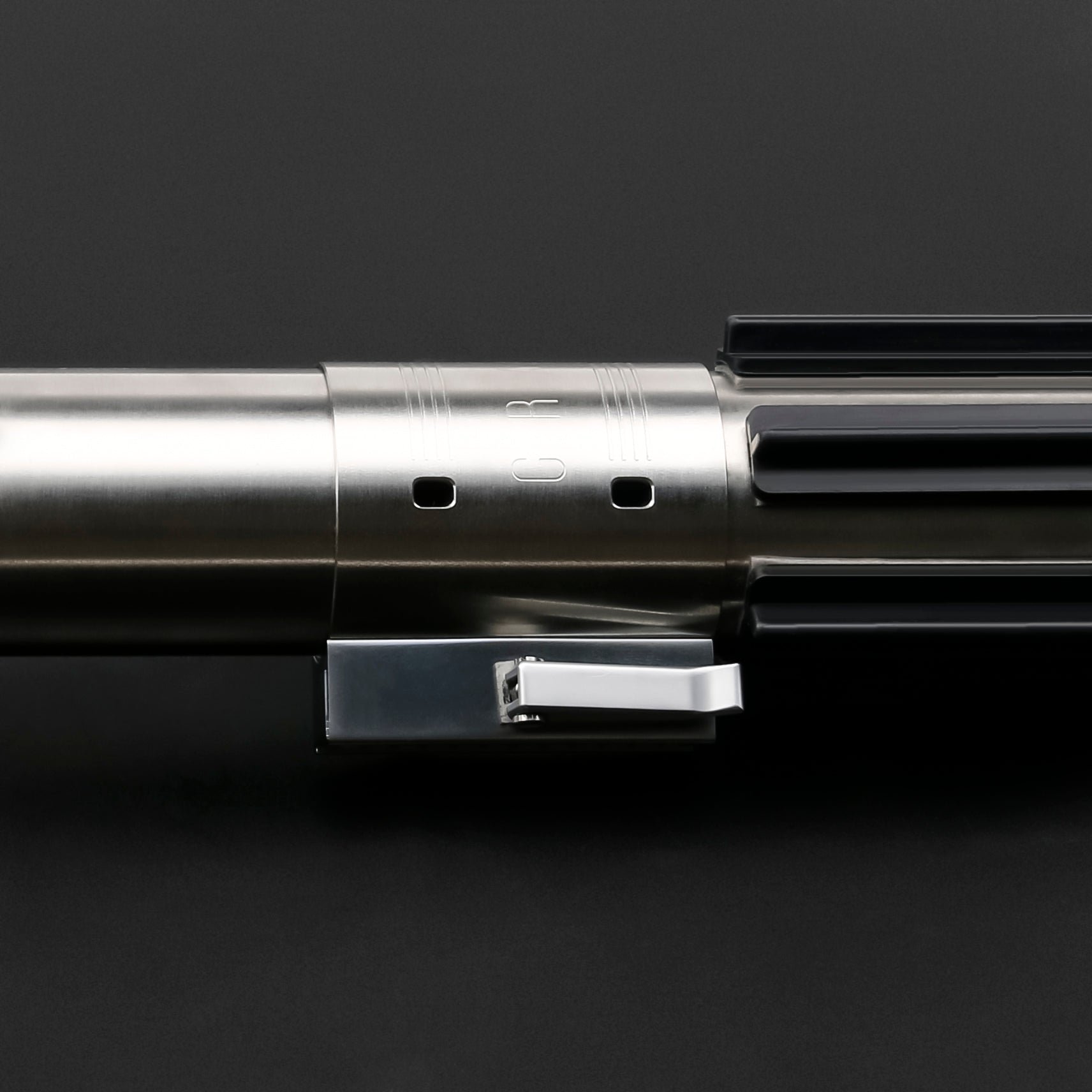light saber / neopixel lightsaber / lightsabers uk / real lightsaber / realistic lightsaber / star wars lightsaber / lightsaber toy / star wars saber / lightsaber colors / black lightsaber / light sword star wars / luke skywalker lightsaber / luke lightsaber / Luke Skywalker EP7 Graflex Duelling Lightsaber