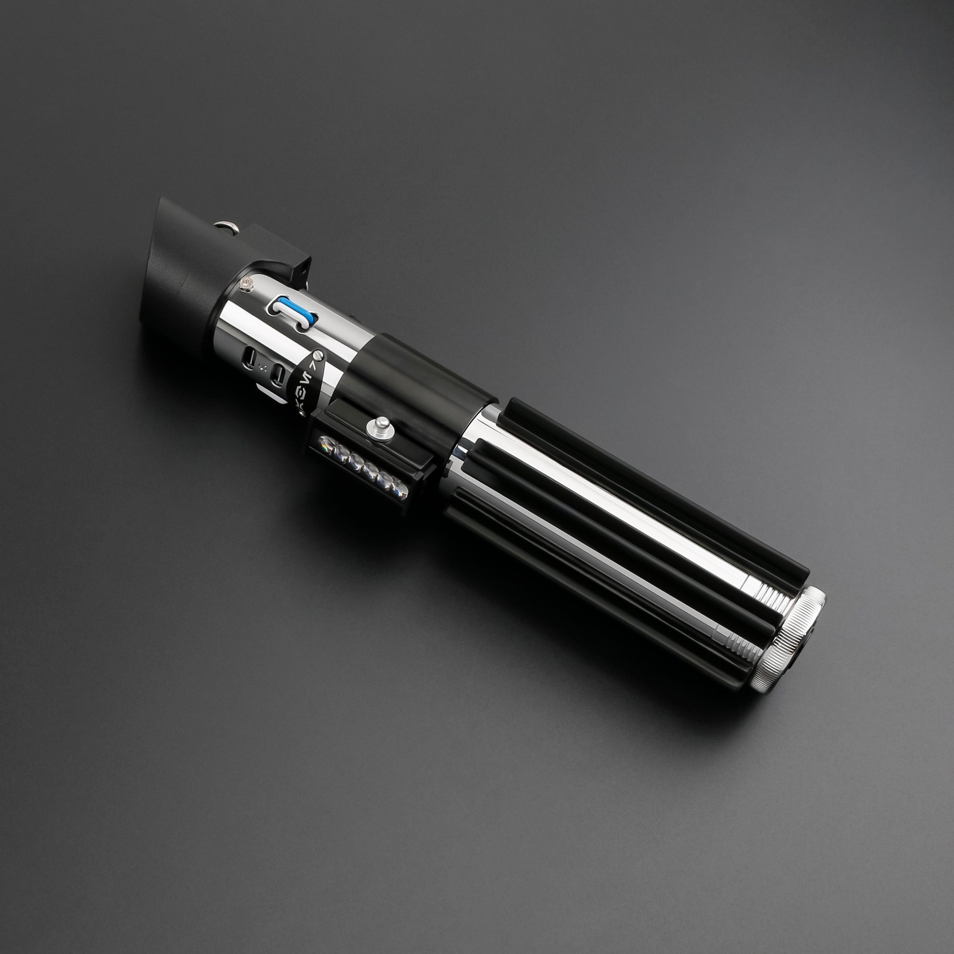 Darth Vader SE Lightsaber-5