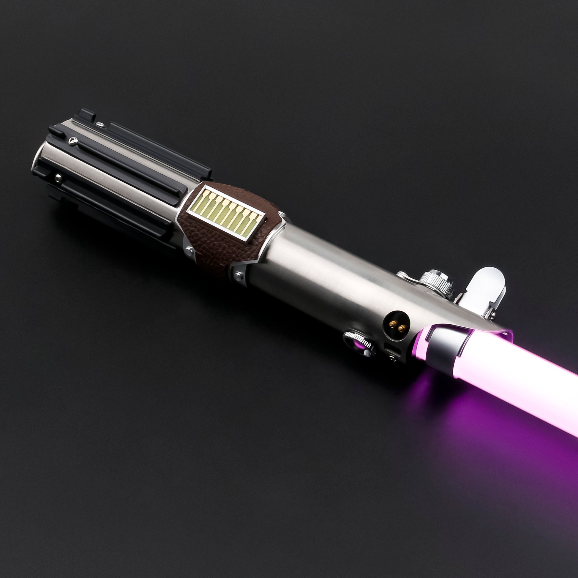 Rey Skywalker Graflex EP9 Lightsaber-9