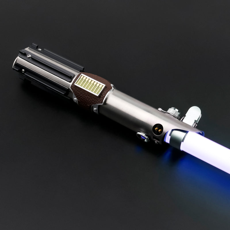 Rey Skywalker Graflex EP9 Lightsaber-11