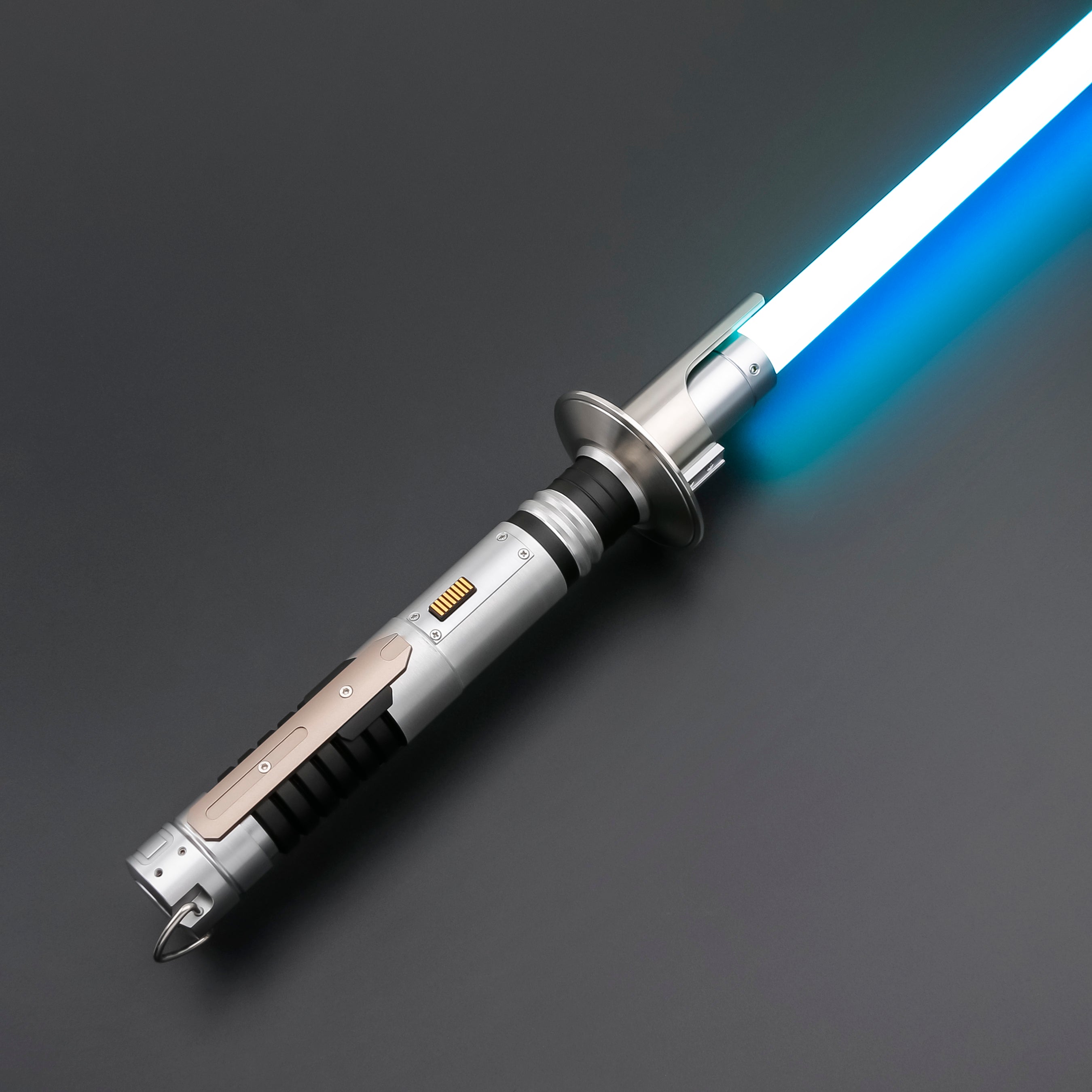 Ezra EP3 Lightsaber – saber style