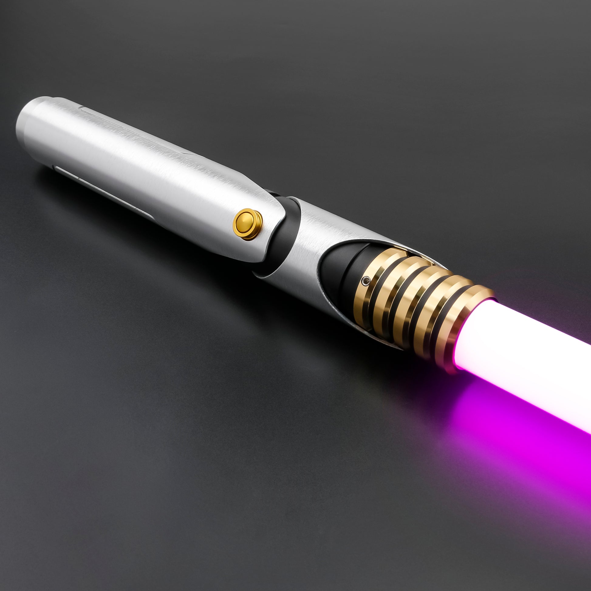 Depa Billaba Duelling Lightsaber-5
