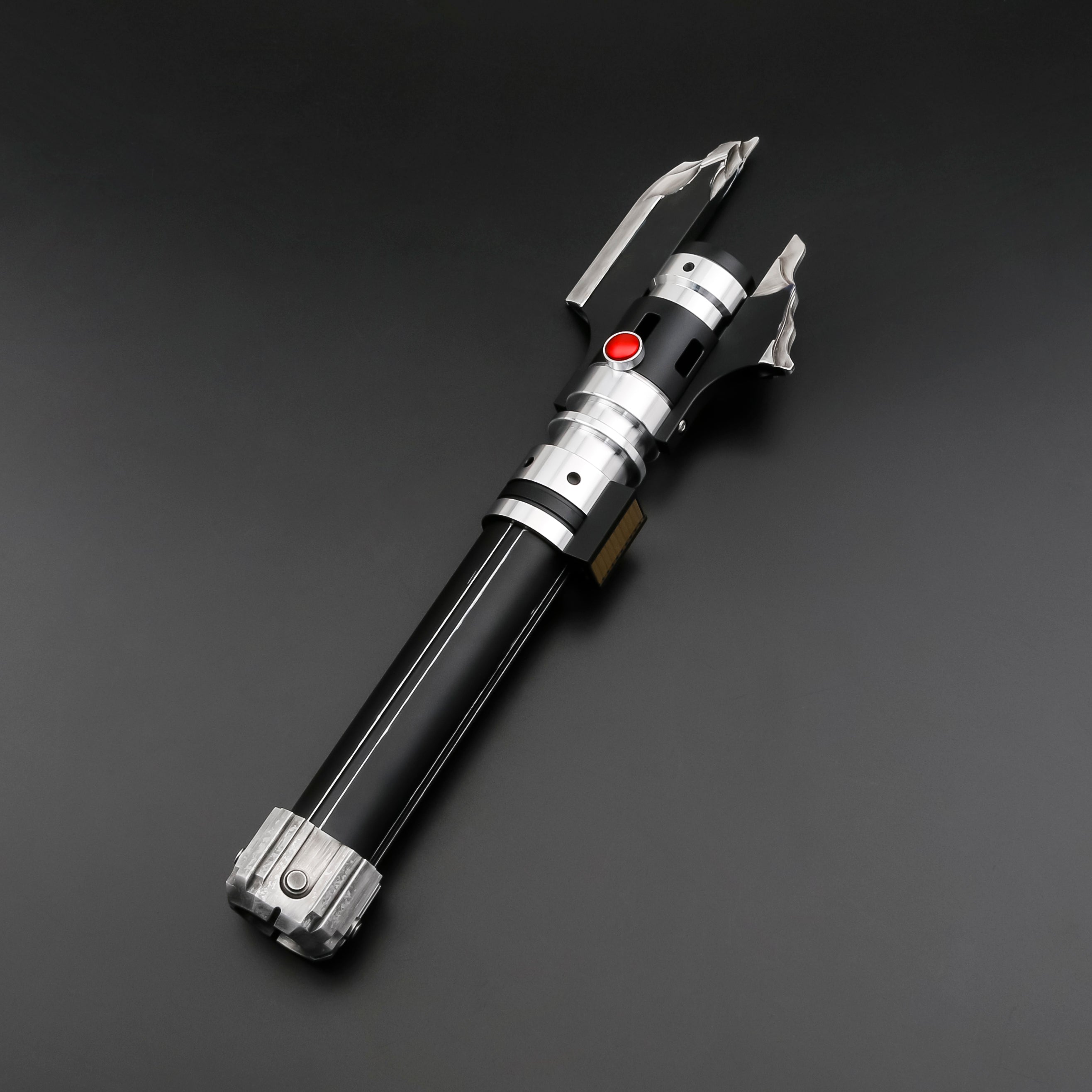 Darth Malgus Damaged Lightsaber-5