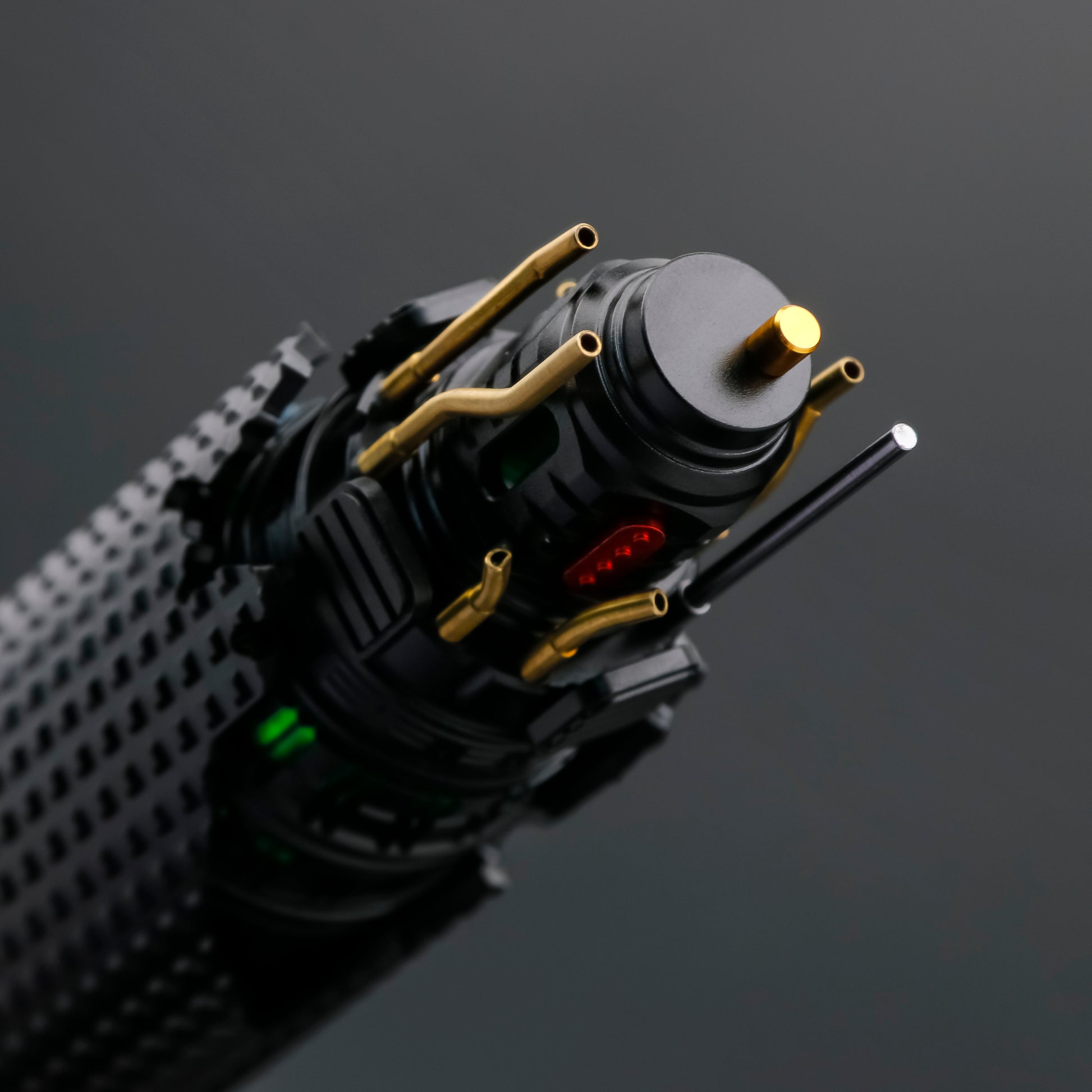 Cal Kestis EP3 Lightsaber-6