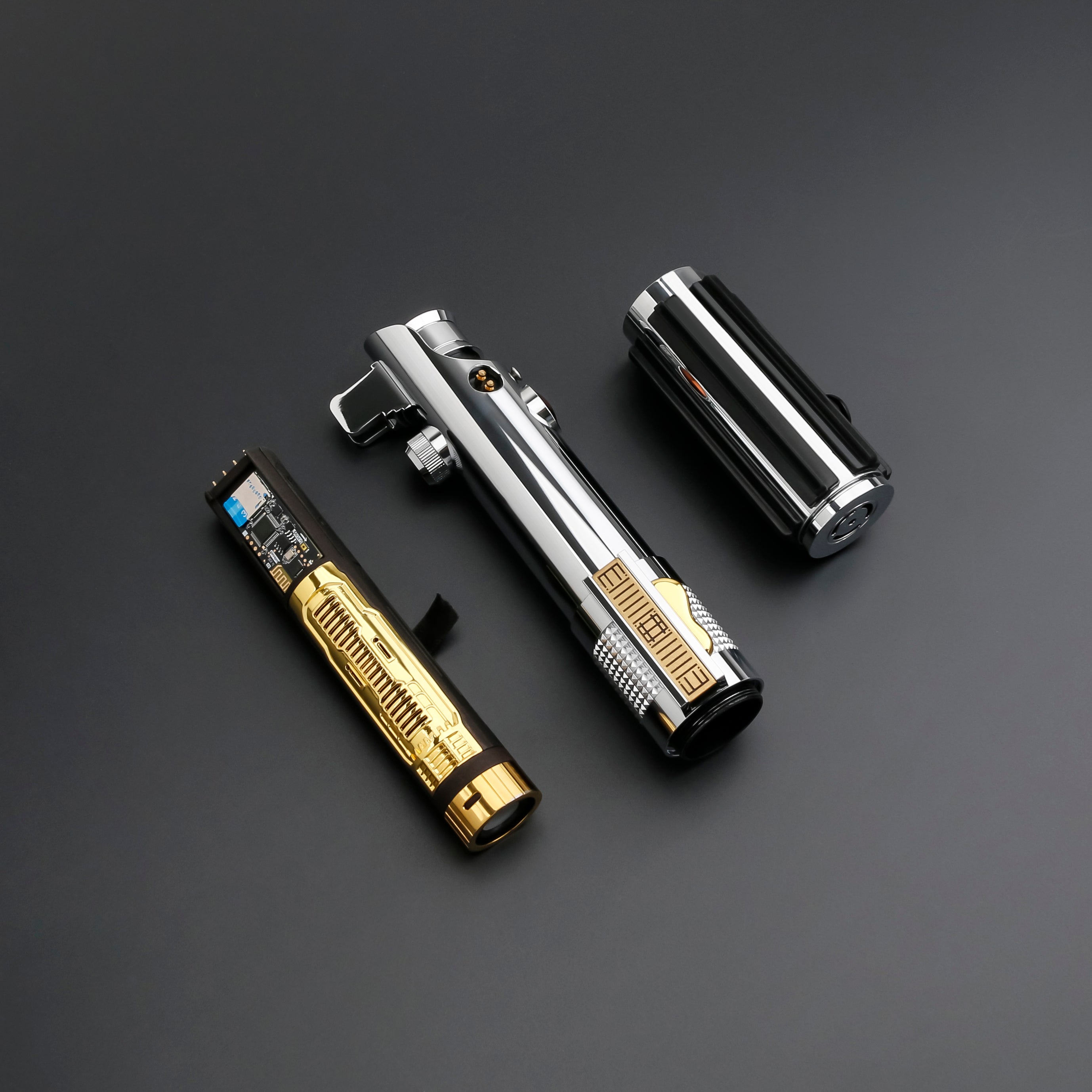 Anakin Skywalker EP3 Lightsaber-13