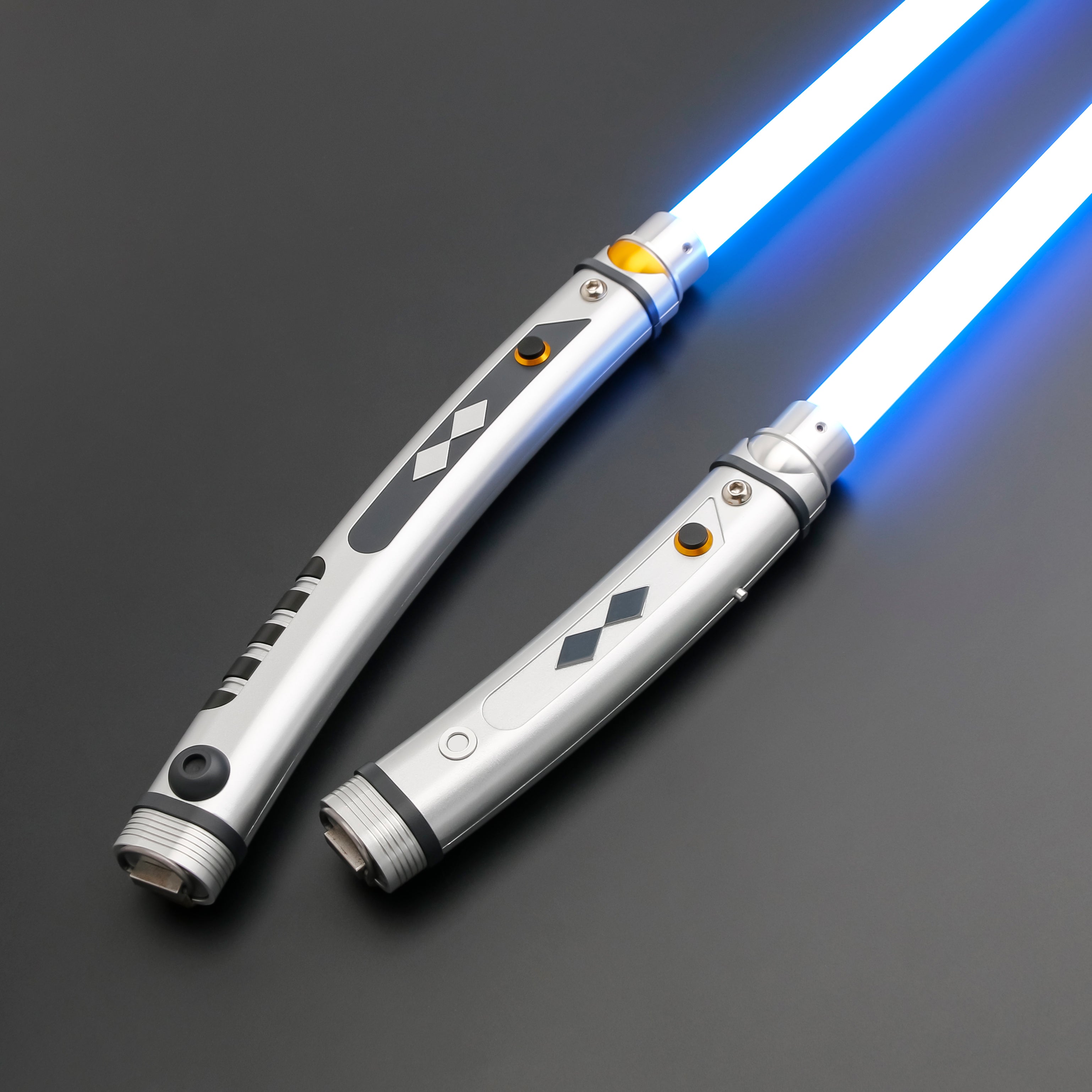 Ahsoka Tano Rebels Lightsabers-15