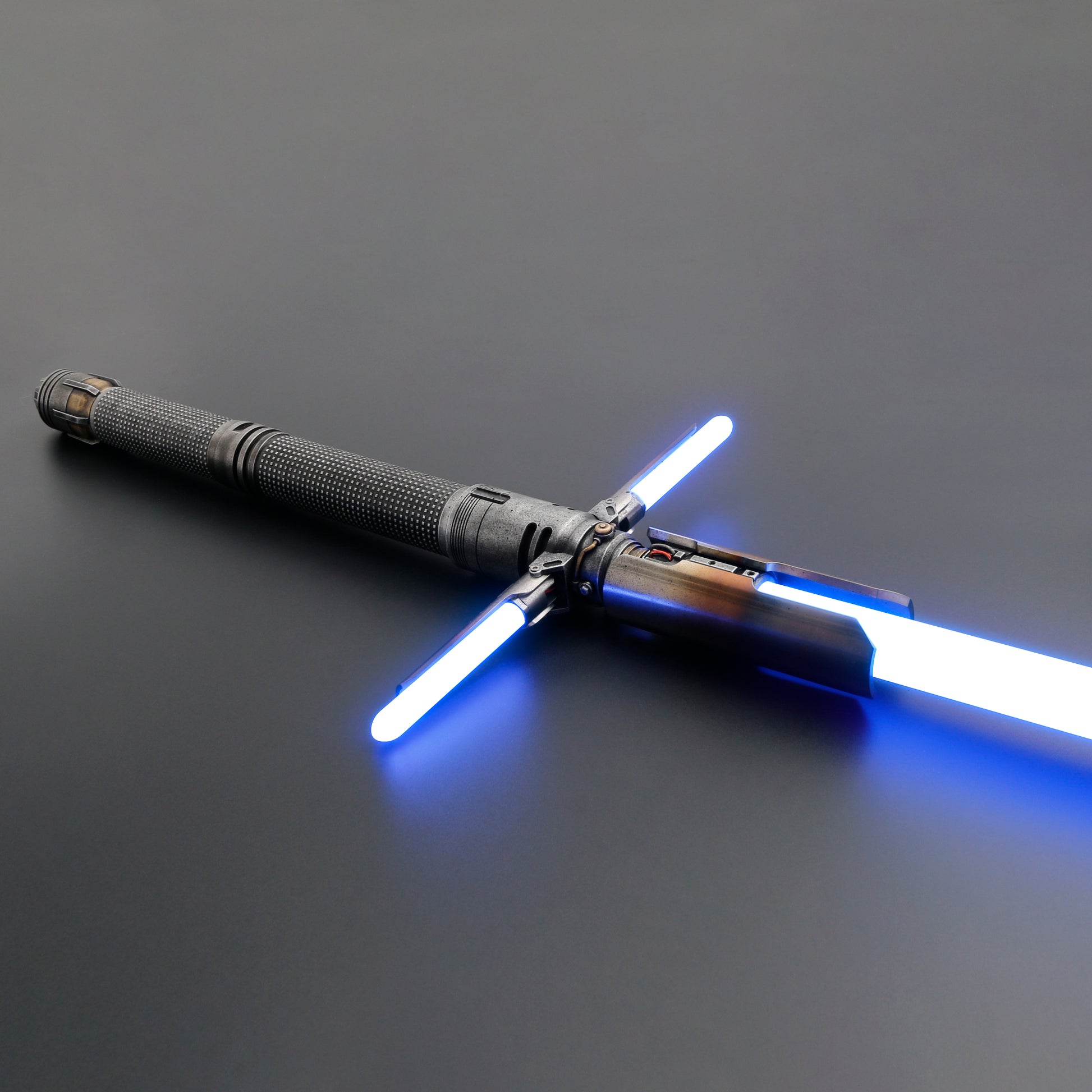 Weathered Cal Kestis Crossguard Lightsaber-14