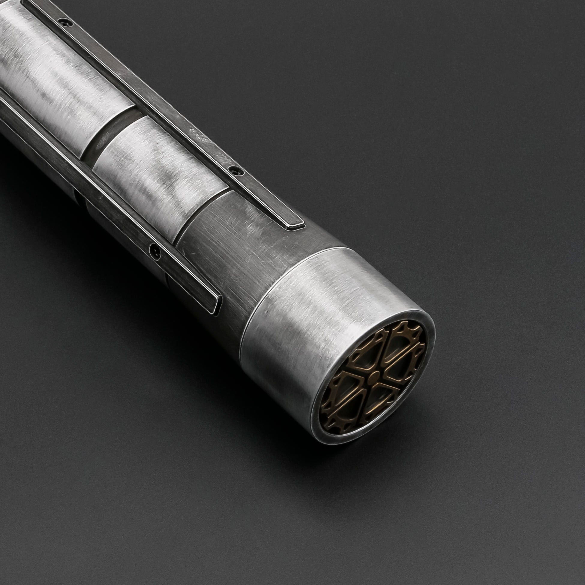 Starkiller EP1 weathered Lightsaber-8