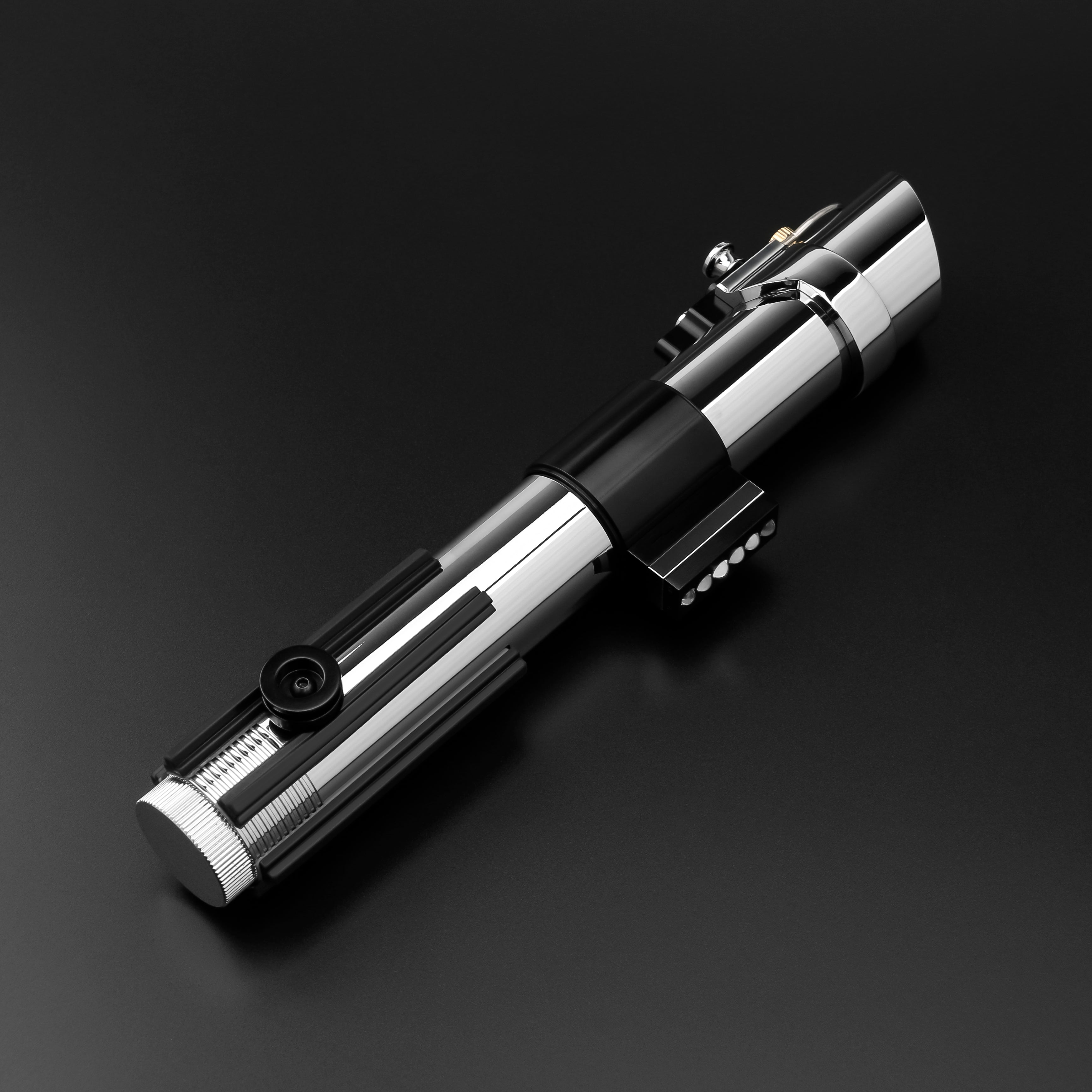 Anakin Skywalker EP2 Lightsaber-10