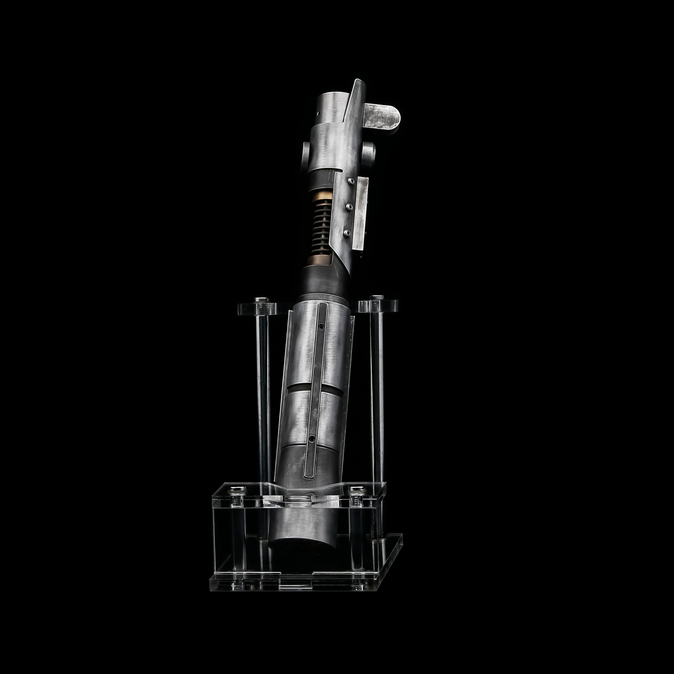 Starkiller EP1 weathered Lightsaber-15