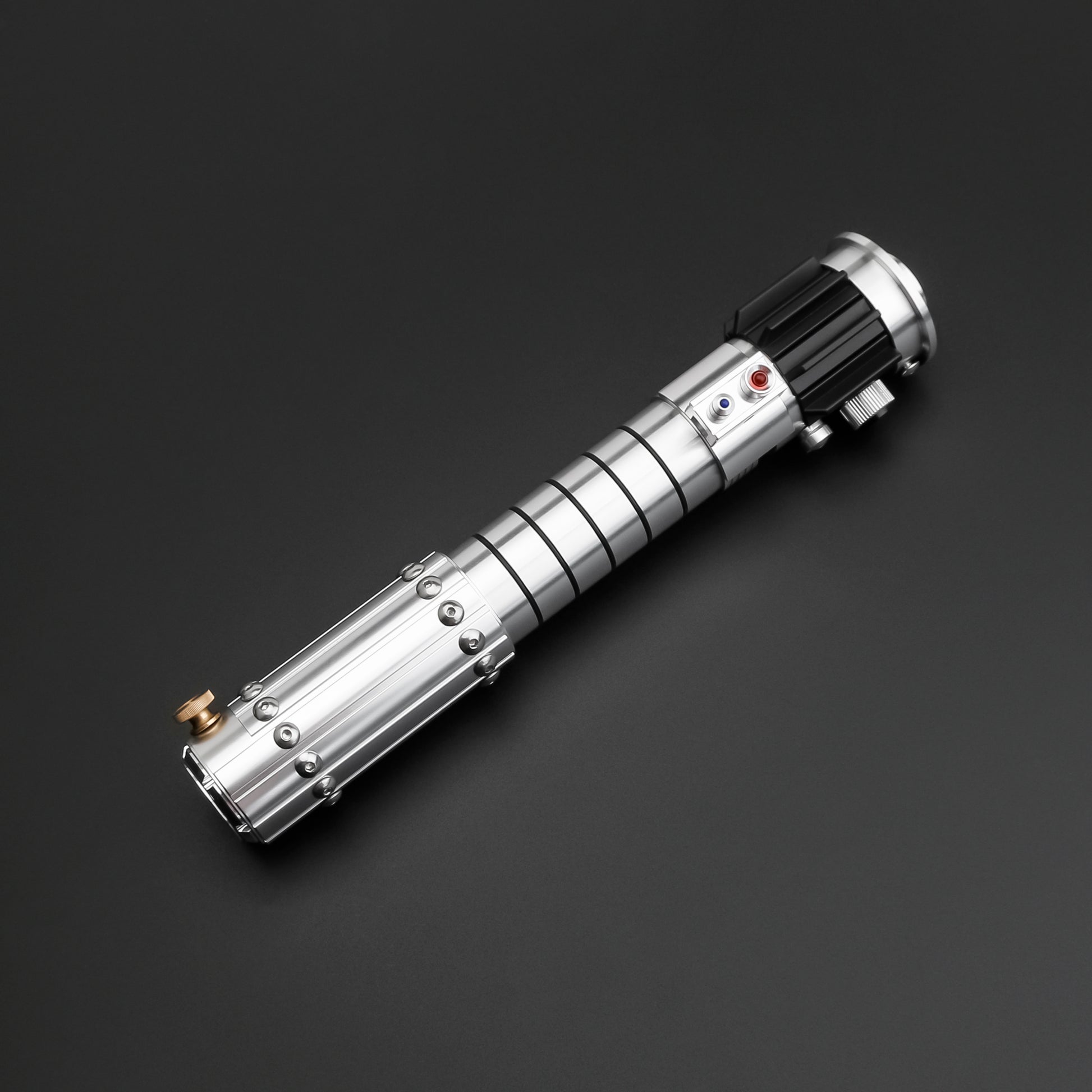 Mara Jade Duelling Lightsaber-3