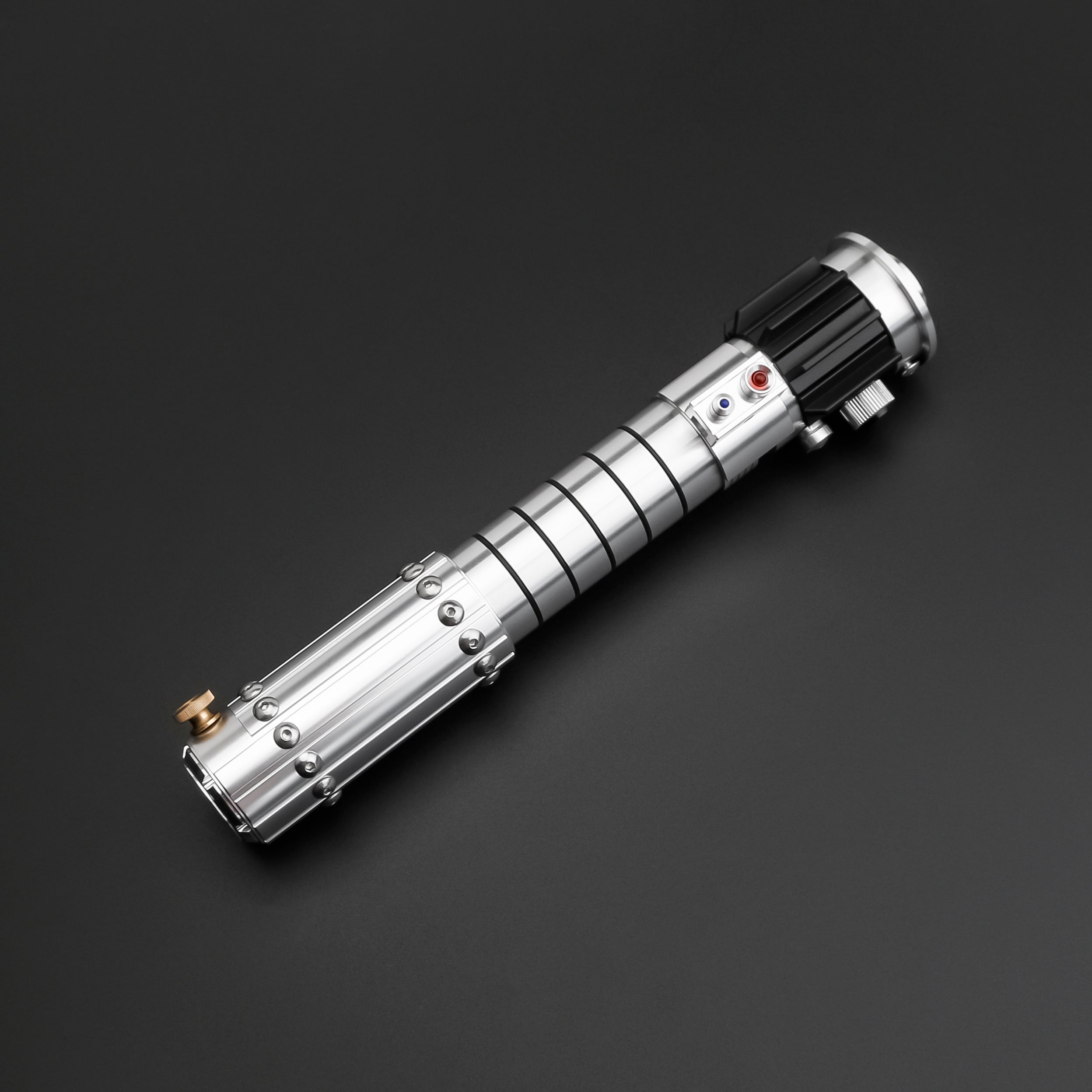 Mara Jade Duelling Lightsaber-3