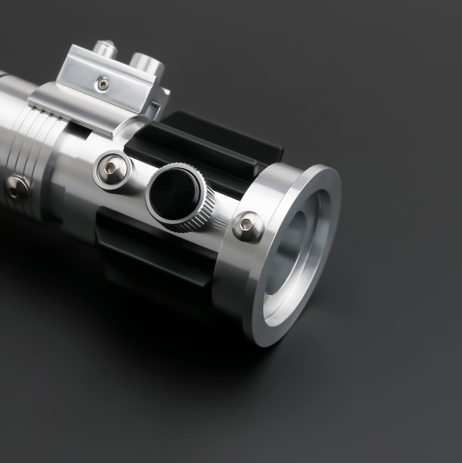 Mara Jade Duelling Lightsaber-8