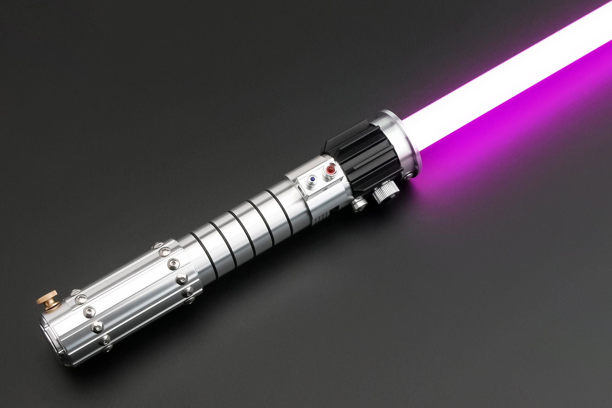 Mara Jade Duelling Lightsaber-14