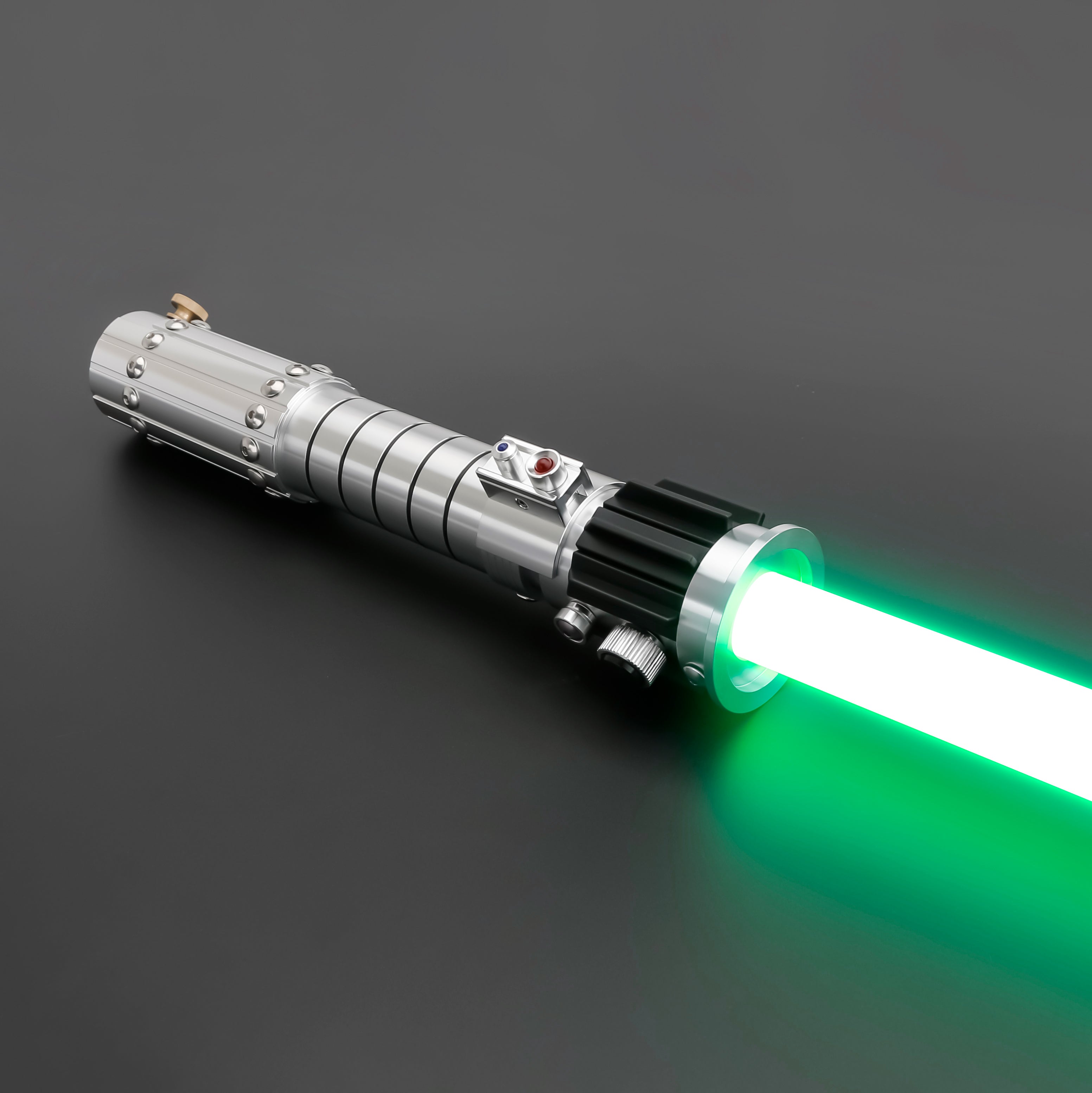 Mara Jade Duelling Lightsaber-16