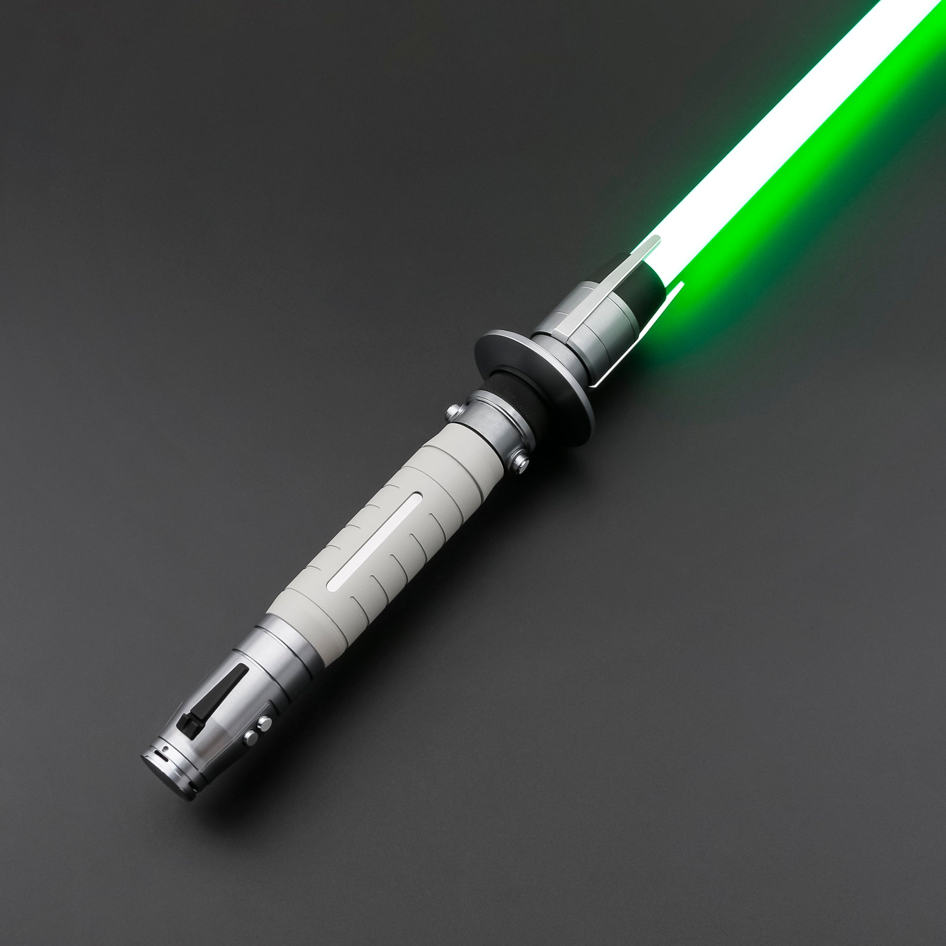 Shin Hati Duelling Lightsaber-8