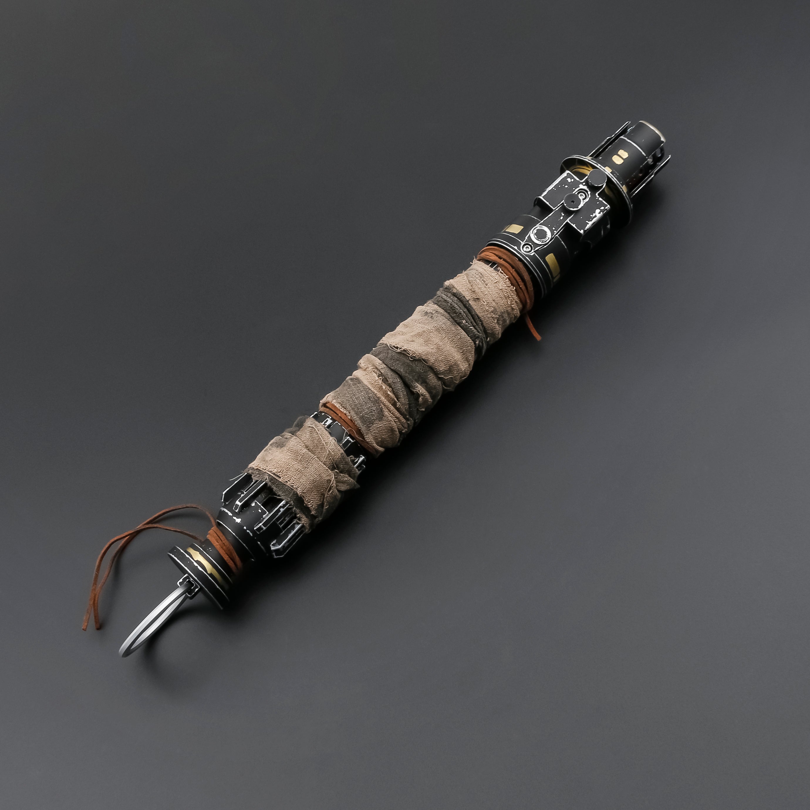 Boone Kestis Duelling Lightsaber-3