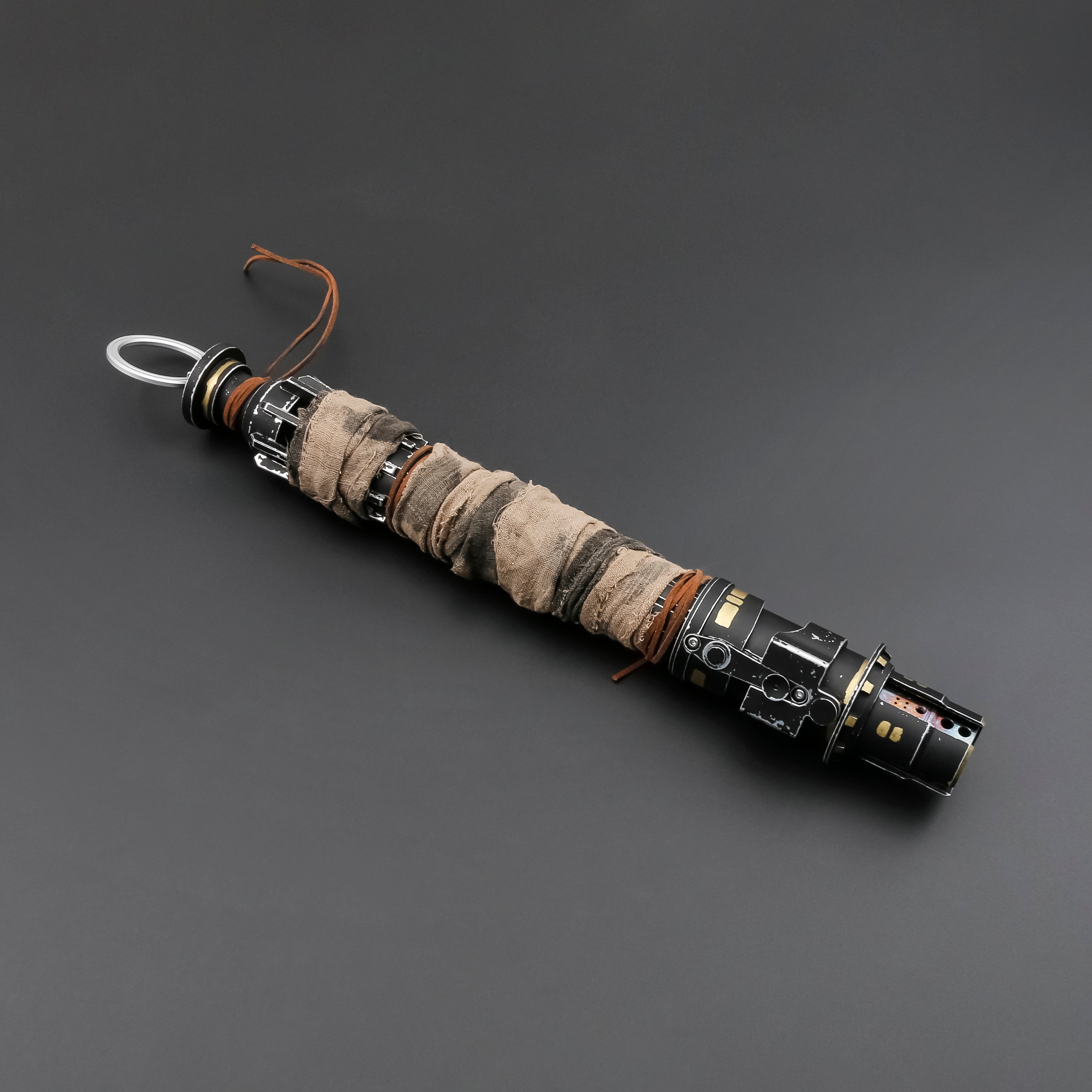 Boone Kestis Duelling Lightsaber-4