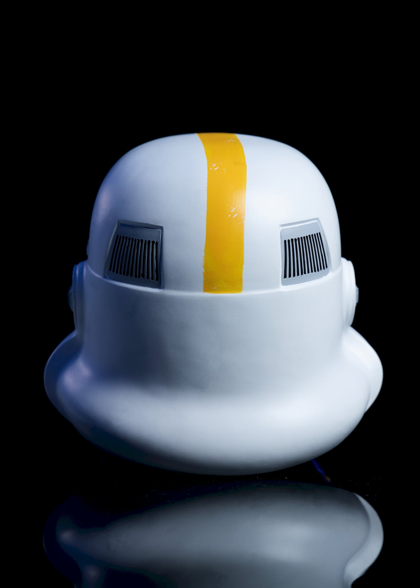   star wars helmets / helmets in star wars /helmets from star wars / starwars helmets / stormtrooper helmet  /  star wars helmet stormtrooper / star wars stormtrooper helmet / Artillery Stormtrooper Premium  Helmet
