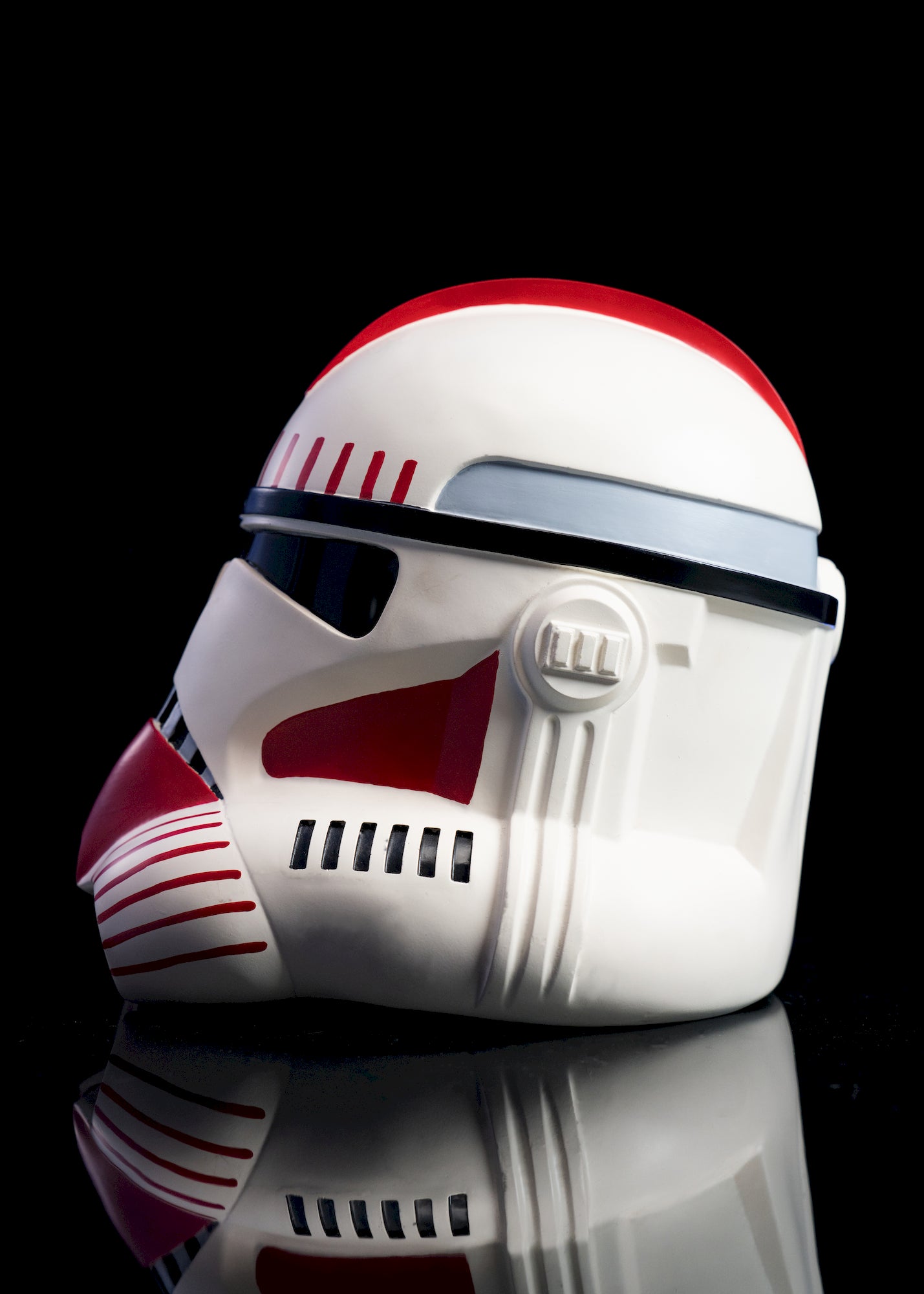 star wars helmets / helmets in star wars /helmets from star wars / starwars helmets/ clone trooper helmet / clone helmet / star wars clone helmet / Clone 2 Shock Trooper Weathered Helmet