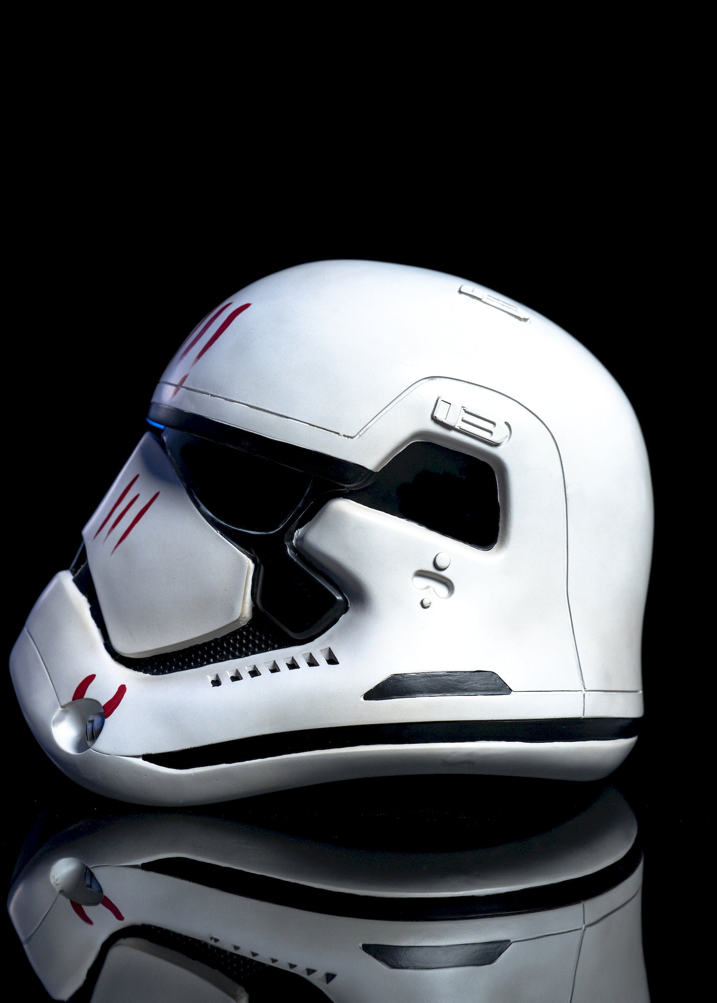 star wars helmets / helmets in star wars /helmets from star wars / starwars helmets / stormtrooper helmet  /  star wars helmet stormtrooper / star wars stormtrooper helmet / first order storm trooper / First Order Stormtrooper Finn FN-2187 Bloody helmet
