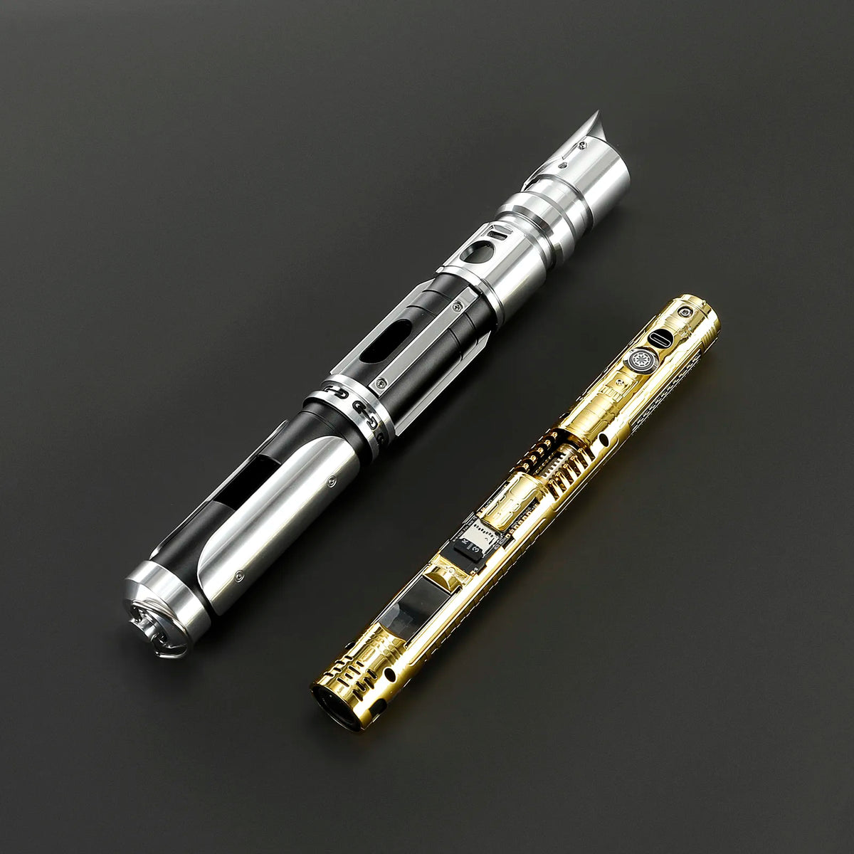 Open Chamber Lightsaber - Silver & Black - view 1